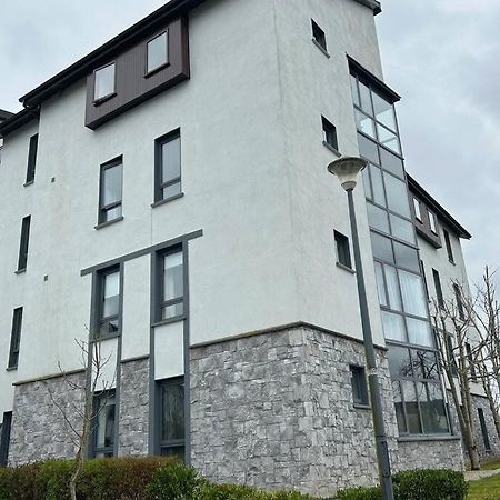 Entire Apartment , Centre Carrick on Shannon Esterno foto