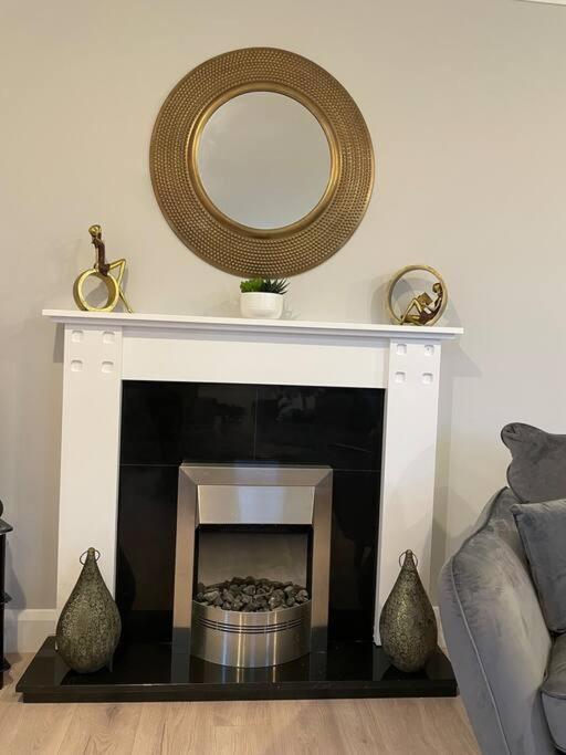 Entire Apartment , Centre Carrick on Shannon Esterno foto